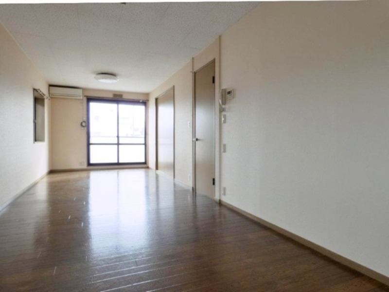 居室・リビング　図面と現状に相違がある場合には現状を優先