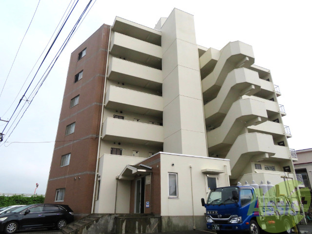 建物外観　宮城野区白鳥１、クオーレ白鳥