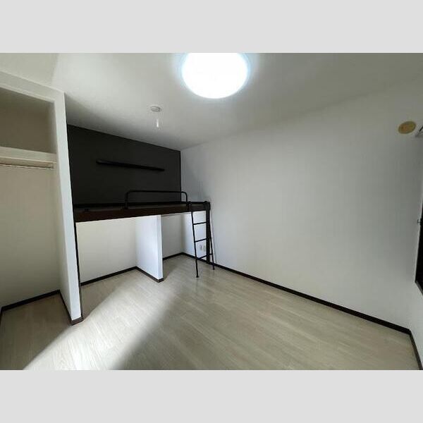 その他　ロフト付き