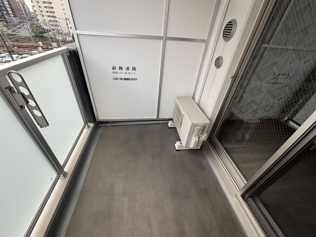 バルコニー　バルコニー