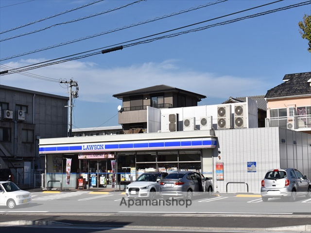 コンビニ　ローソン小倉熊本二丁目店（コンビニ）まで44m