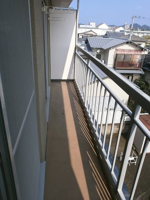 バルコニー　広めのベランダです☆