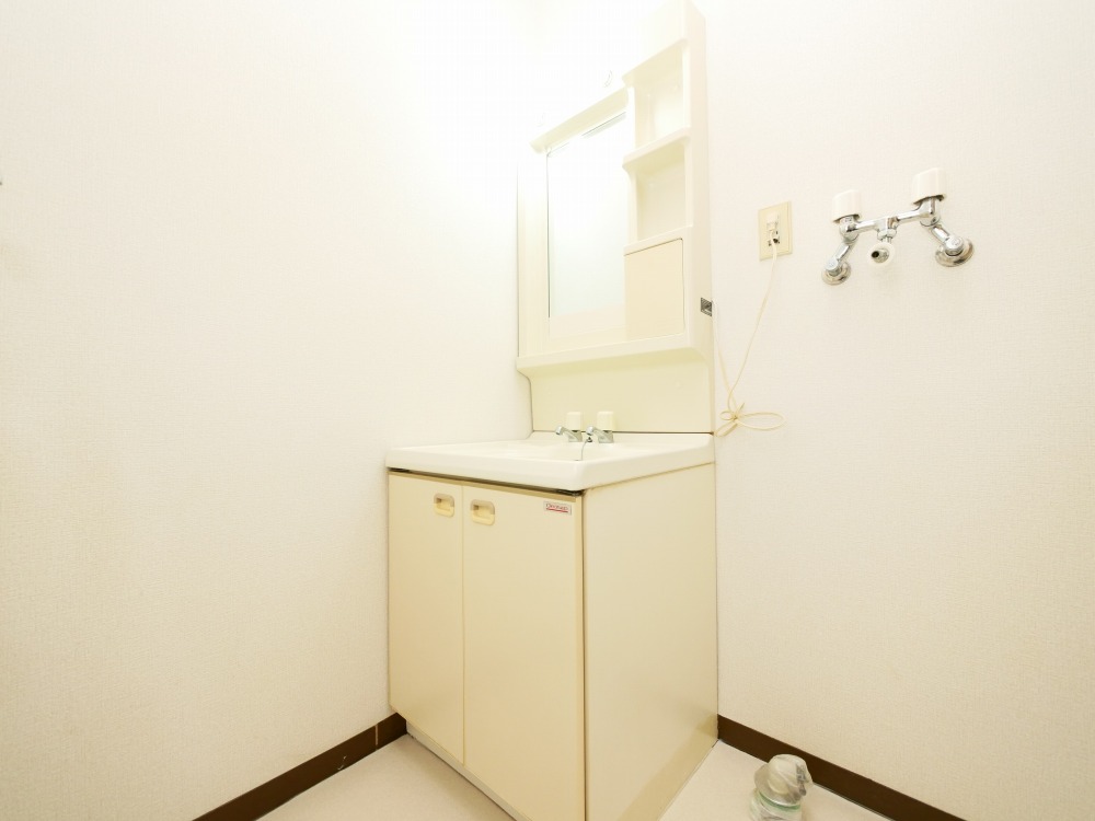 洗面設備　洗面化粧台付き♪