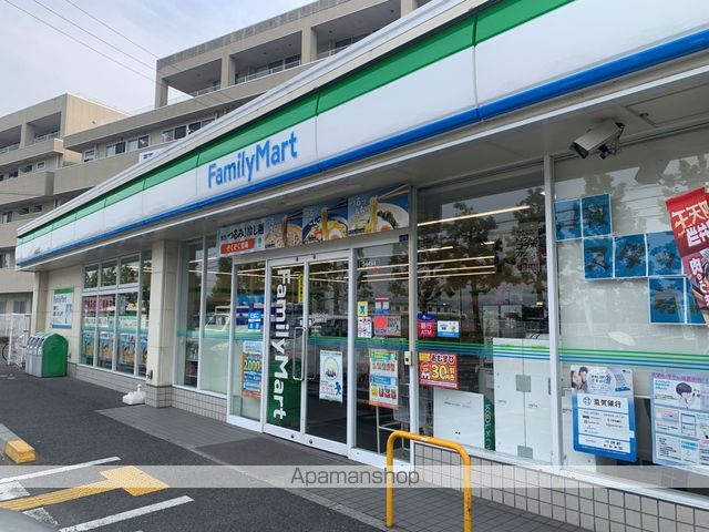 コンビニ　ファミリーマート大津御殿浜店（コンビニ）まで646m