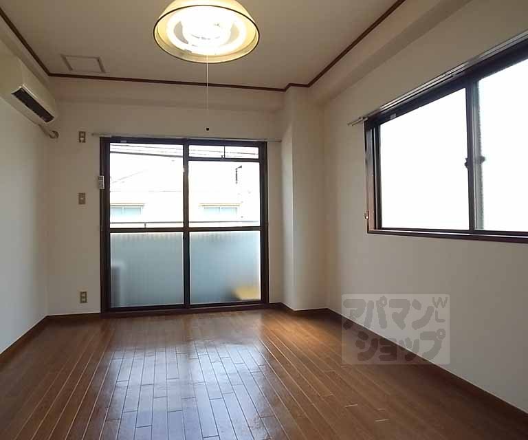 居室・リビング　洋室