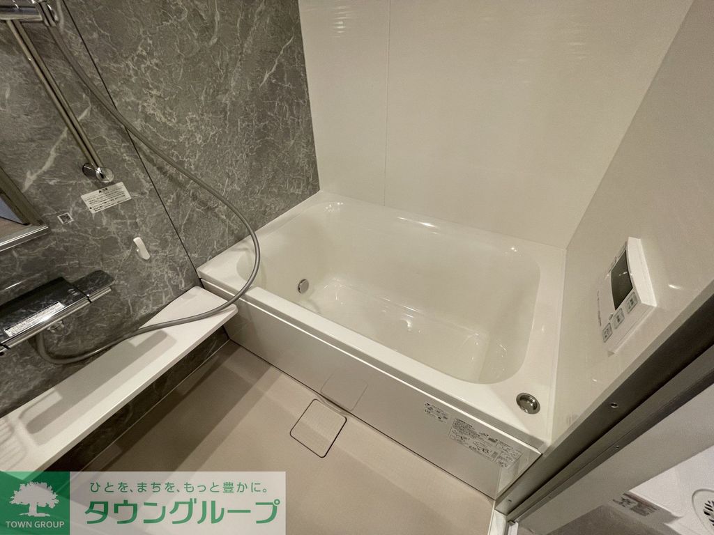 バス・シャワールーム　バス