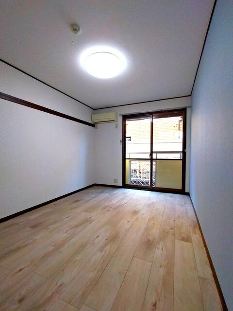 居室・リビング　★044-299-8985までお気軽にお電話下さい♪