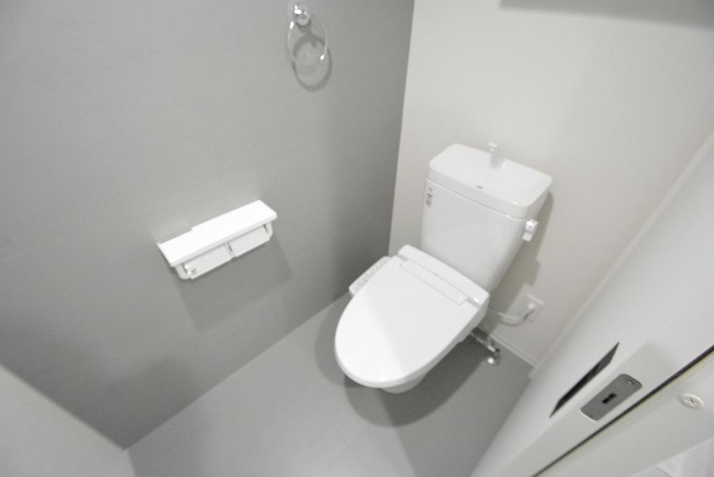 トイレ　シャワー付トイレ
