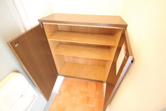 玄関　※別部屋の写真です