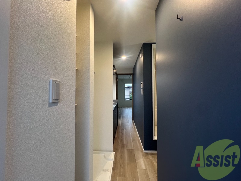 玄関　玄関を、入るとこの様な感じになっています。