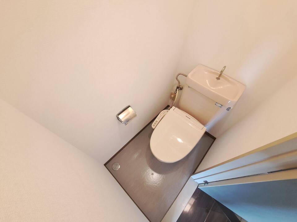 トイレ　トイレ