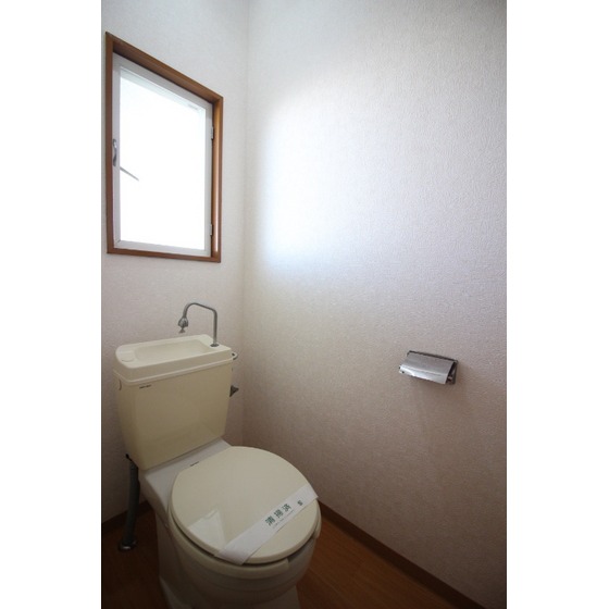 ニューライフ中津のトイレ写真