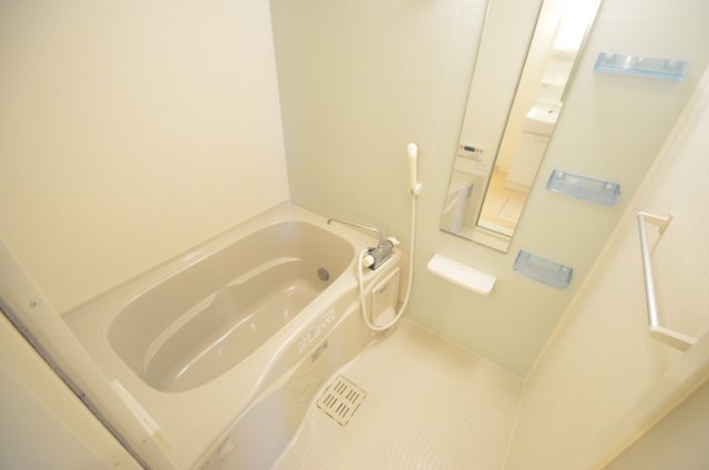 バス・シャワールーム　綺麗なバスルームだと心も体も更に綺麗になりそうですね！