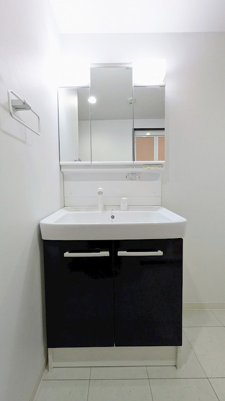 洗面設備　洗髪洗面化粧台