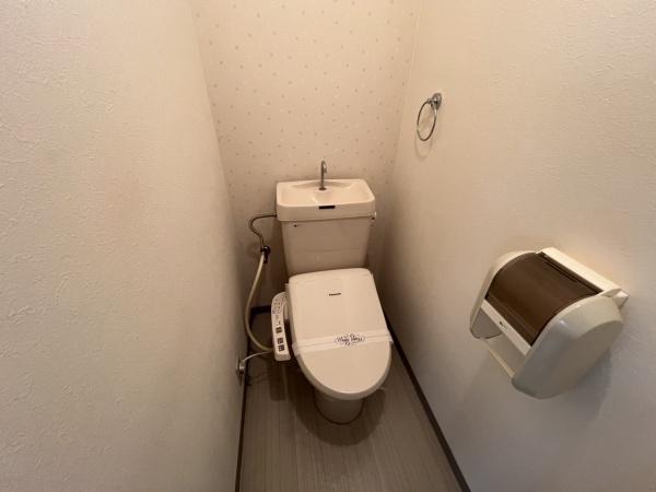 トイレ　ウォシュレット！