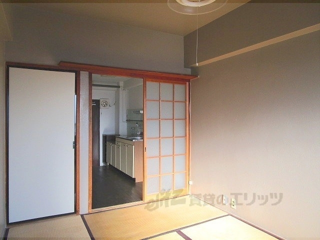 居室・リビング　居室