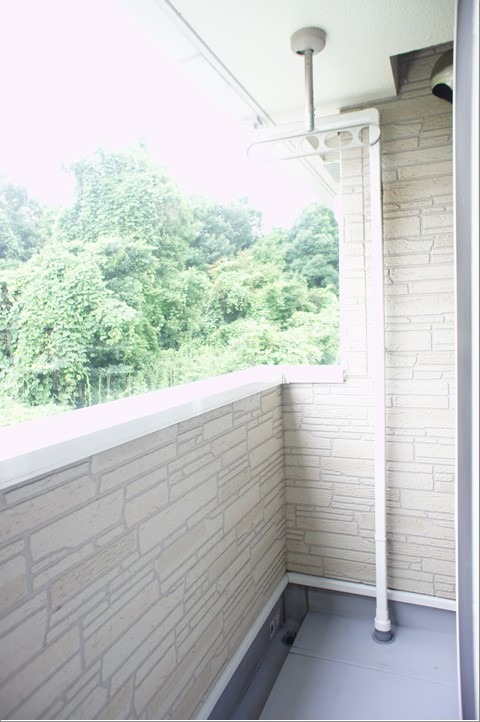 バルコニー　図面と現状に相違がある場合には現状を優先