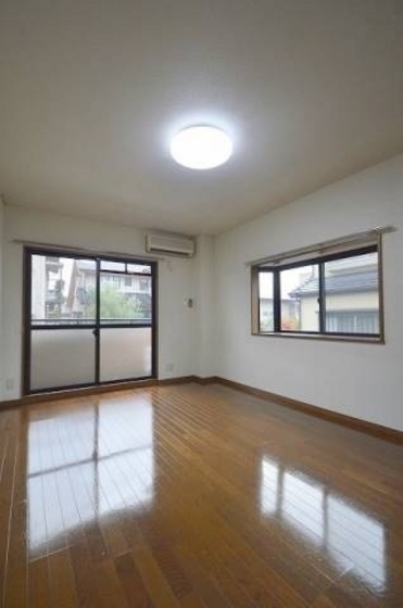 居室・リビング　他号室のお写真です