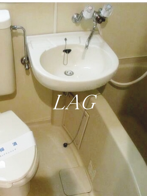 洗面設備　洗面台です。