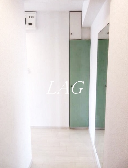 玄関　玄関です。