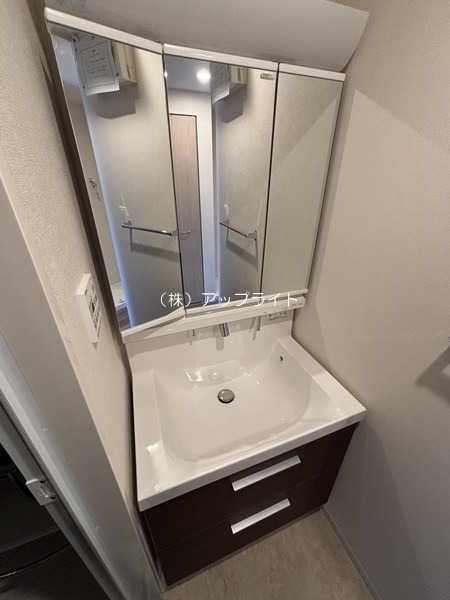 洗面設備　独立洗面台