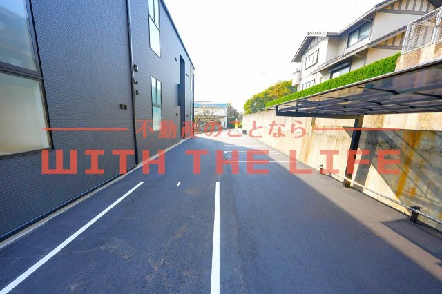 駐車場　駐車スペースもあります