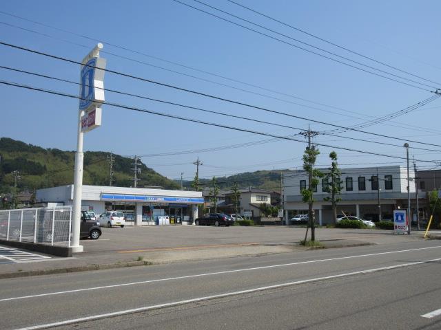 コンビニ　ローソン 金沢大額店（コンビニ）まで625m