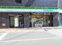 コンビニ　ファミリーマート 台東三筋店（コンビニ）まで156m