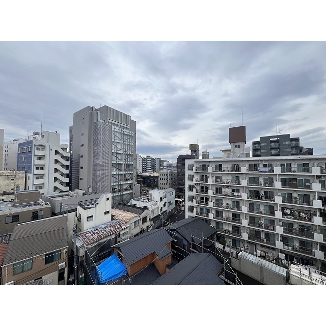 眺望　最上階角部屋