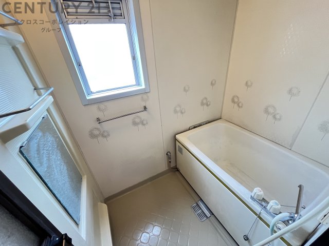 バス・シャワールーム　追い炊き機能付きのバスルーム♪