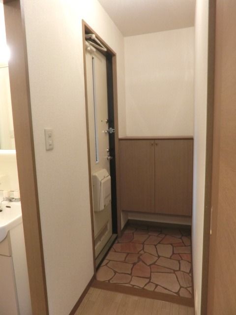 玄関　風通しの良い玄関です