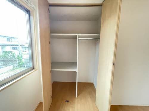 収納　北洋室収納