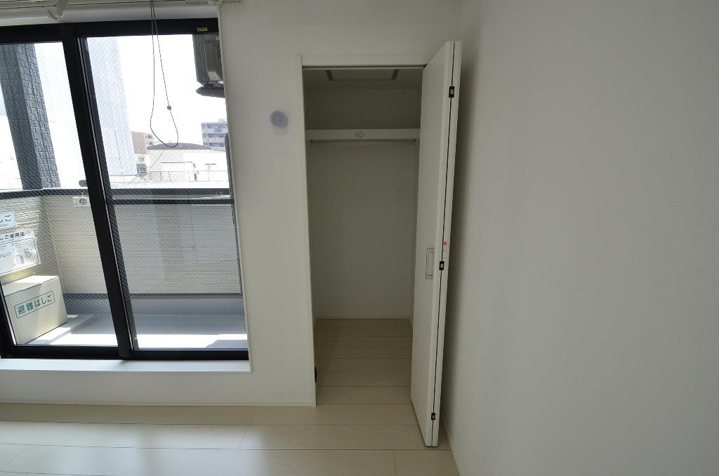 収納　クローゼット