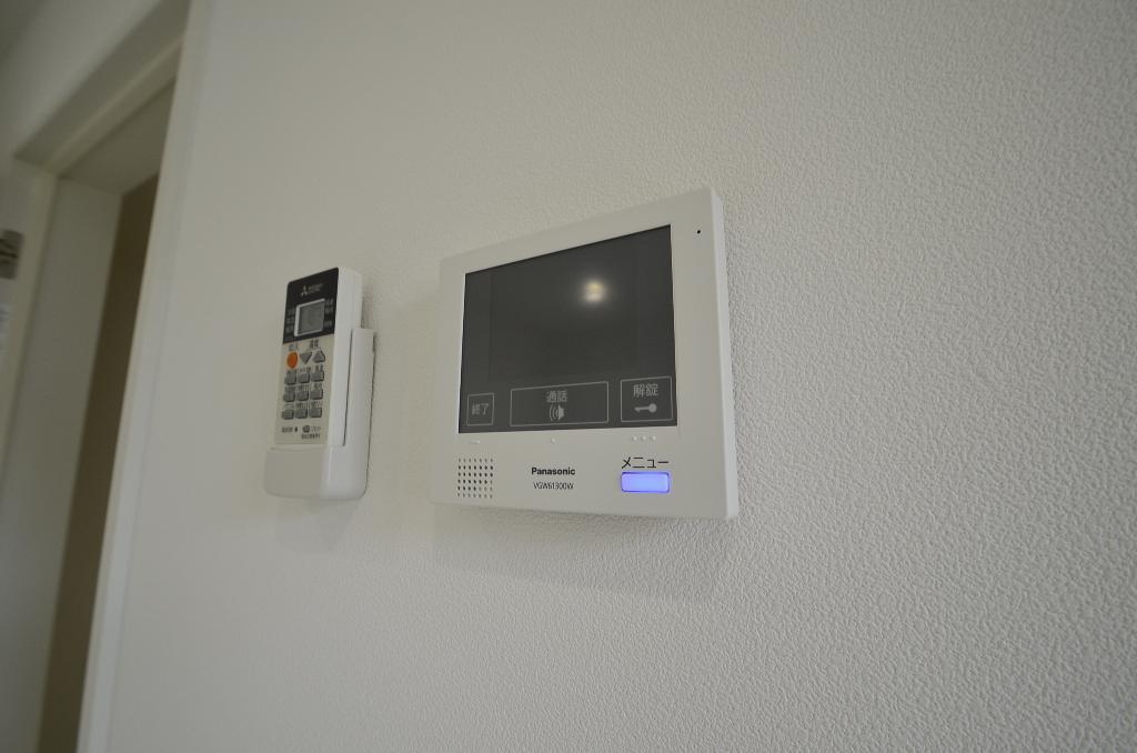 セキュリティ　カメラ付インターホン