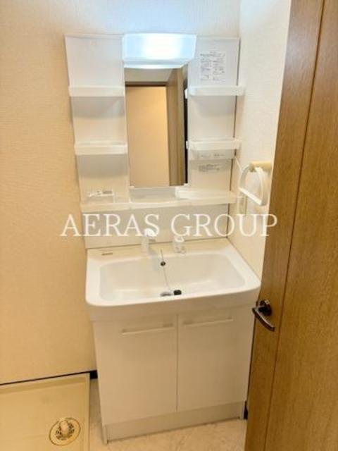 洗面設備　同仕様