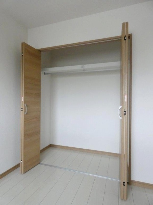 収納　図面と現状に相違がある場合には現状を優先