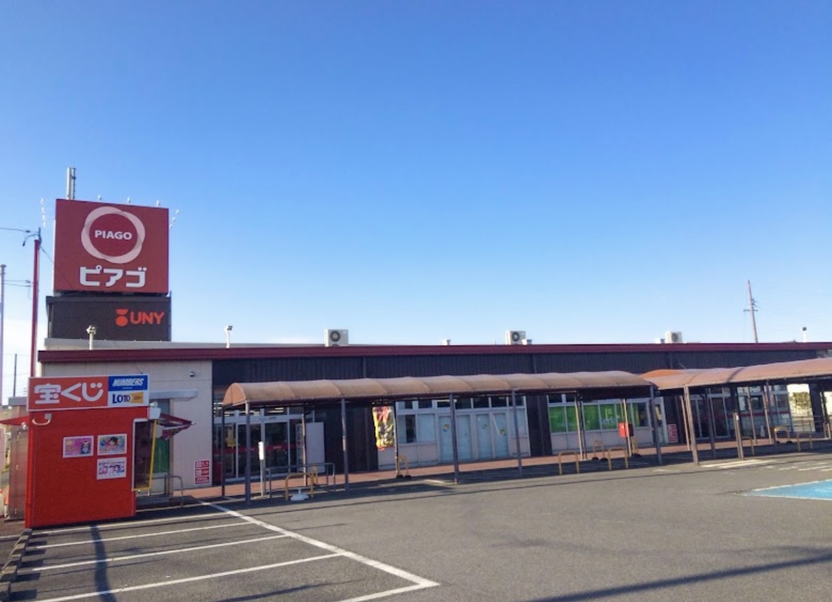 スーパー　ピアゴ甚目寺店（スーパー）まで889m