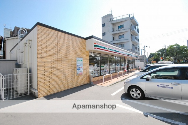 コンビニ　セブン－イレブン鹿児島甲突町店（コンビニ）まで650m