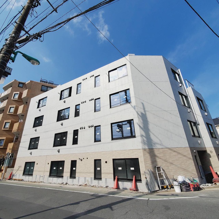 建物外観　建築中