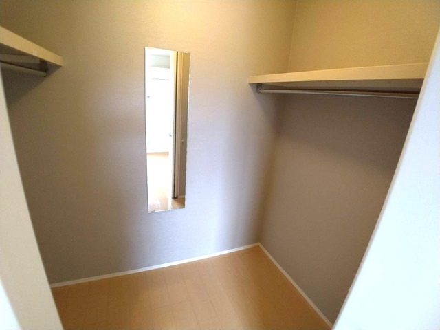 収納　ウォークインクローゼット