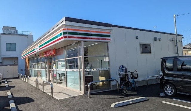 コンビニ　セブンイレブン松戸高塚店（コンビニ）まで224m