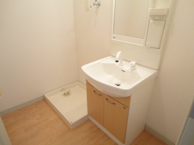 洗面設備　洗髪洗面化粧台