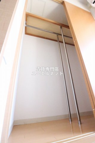 収納　クローゼット付きでお部屋もスッキリ♪