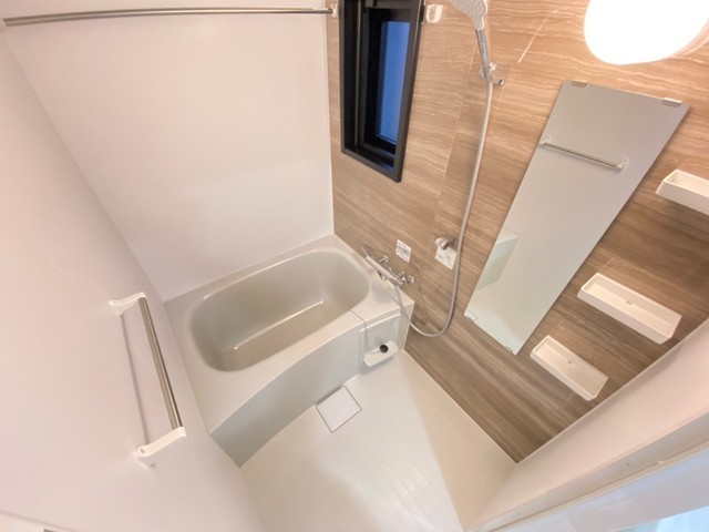 バス・シャワールーム　別号室の写真です