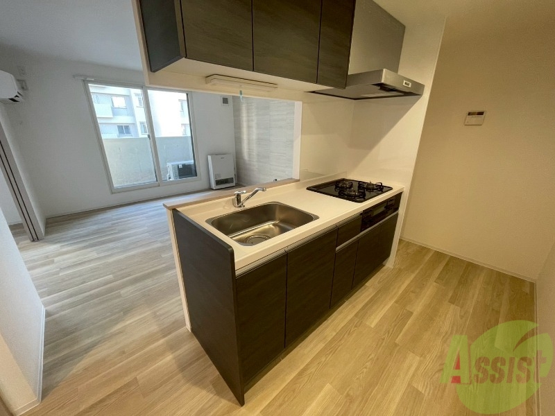 キッチン　システムキッチンなので、すぐお料理に使えます！