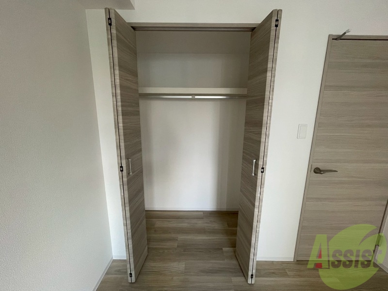 収納　洋室にはクローゼットがあるのですっきり片付きそうです。