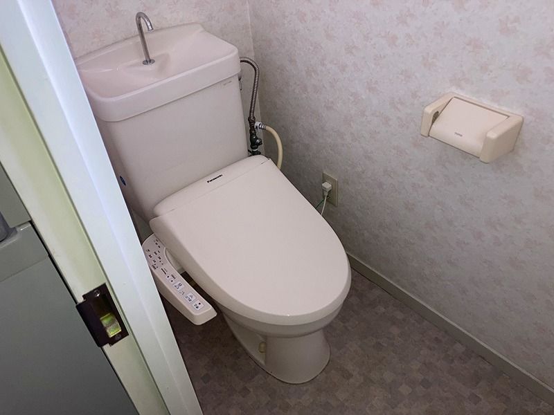 トイレ　別部屋参考