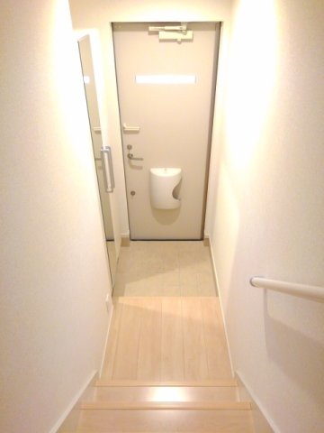 玄関　収納もある玄関です