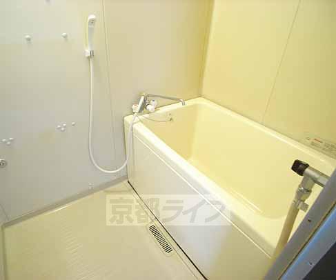 バス・シャワールーム　お風呂です。