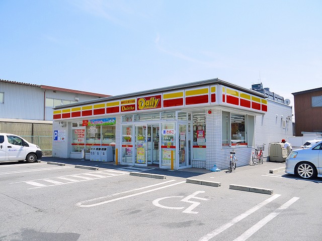 コンビニ　デイリーヤマザキ　北之庄西町店（コンビニ）まで129m